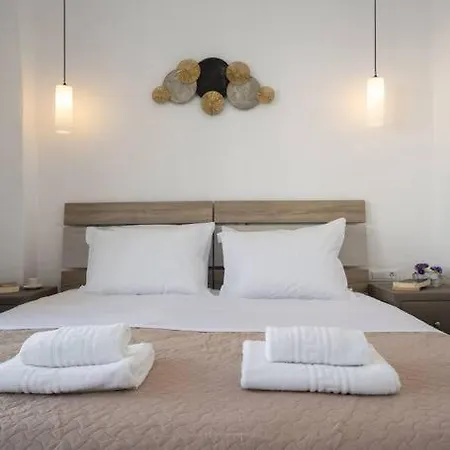 My White Mykono Town Appartement *