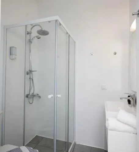 My White Mykono Town Appartement